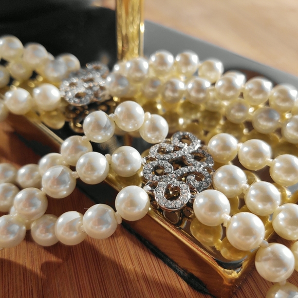 Triple Stran Pearl Necklace,long w/ brooch bridal